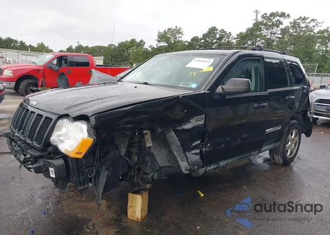 2010 Jeep Grand Cherokee Laredo z USA, uszkodzony, nr VIN 1J4PR4GK4AC106450